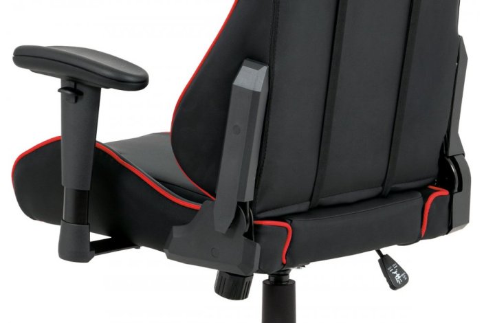 Kancelářská židle houpací mech., černá koženka, plast. kříž